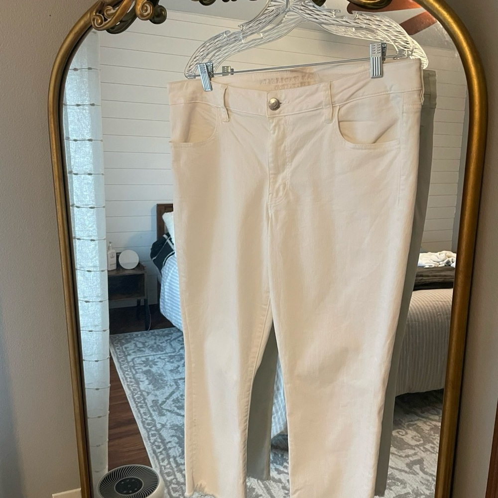 American Eagle Outfitters Women's Off-White Skinny Jeans